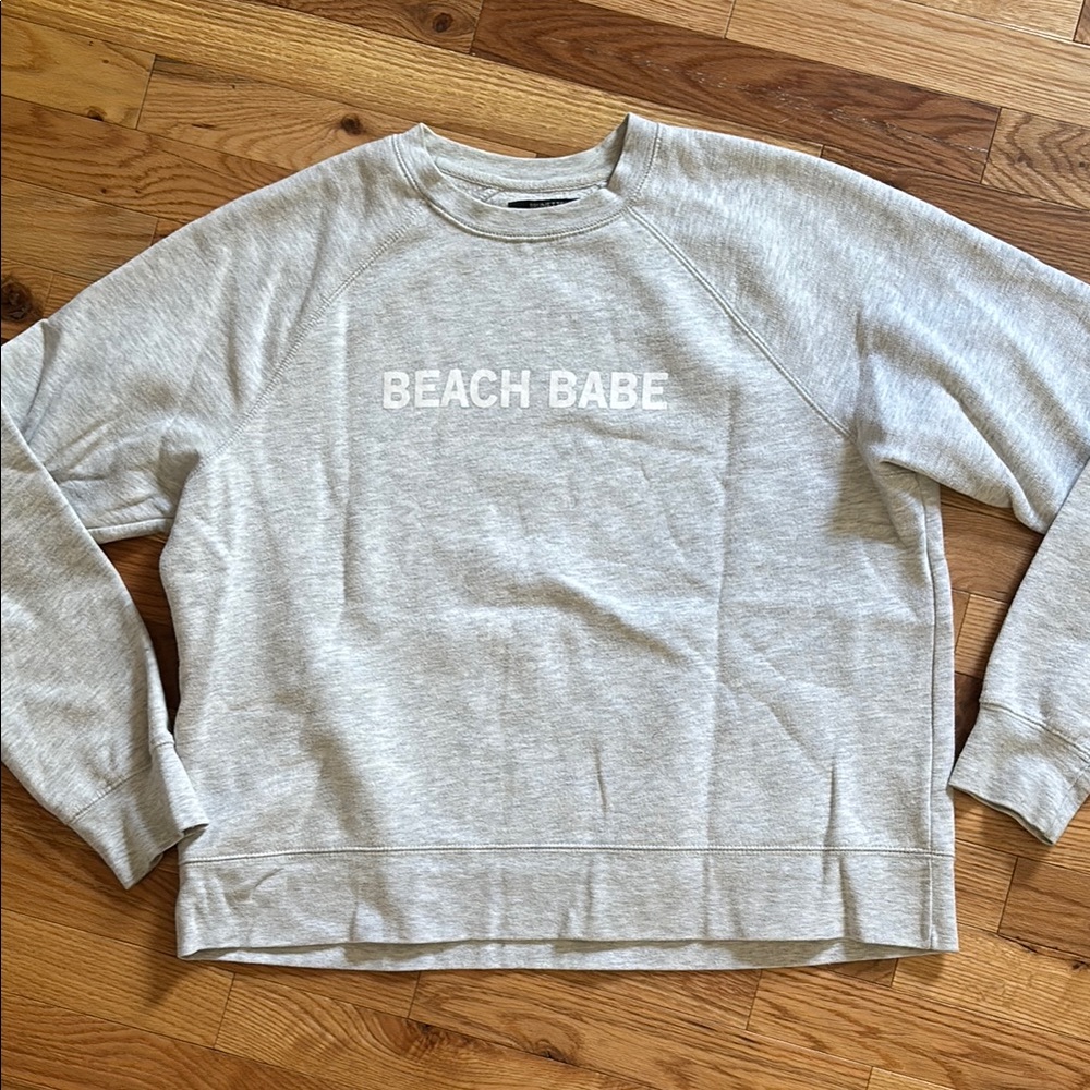 Heather Gray 'Beach Babe' Sweatshirt - size M/L